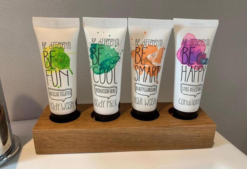 스탠다드 룸 킹사이즈 침대, Sherlocks Lodgings