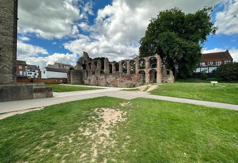 デラックスルーム, Aspire 860