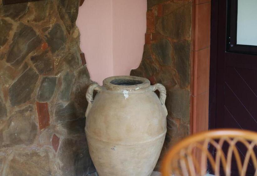 شقة غرفة واحدة مطلة على حمام السباحة, Agri Resort Masusa