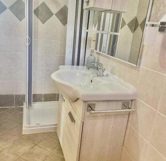 غرفة سوبيريور رباعية, Agri Resort Masusa