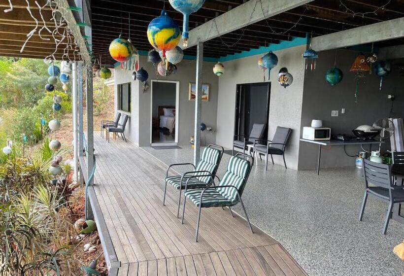 اتاق استاندارد با چشمانداز دریا, Riva La Vista Cooktown