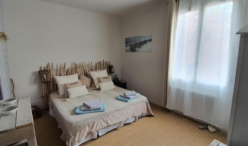 Номер Стандарт, Chambres D Hôtes Can Oliba