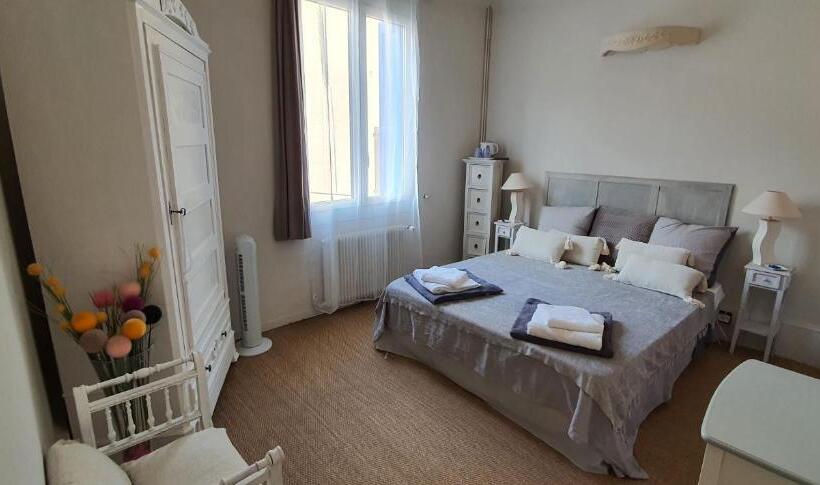 Номер Стандарт, Chambres D Hôtes Can Oliba