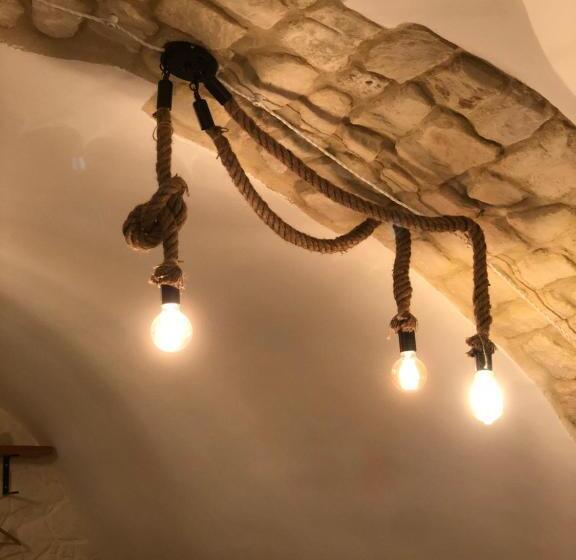 スタンダードスタジオ, Il Galletto Viola, Luxury Room & Suite