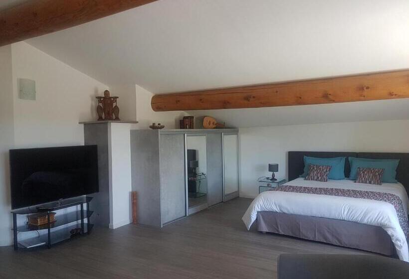 غرفة سوبيريور سرير كينج, Mas Des Fugueyrolles