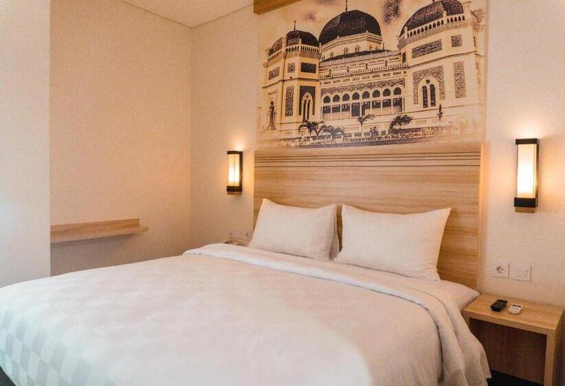 Номер Deluxe, Cordela Inn Millennium Medan