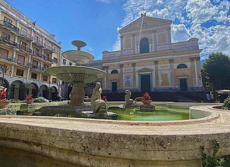 Семейный Номер, La Corte Del Campo