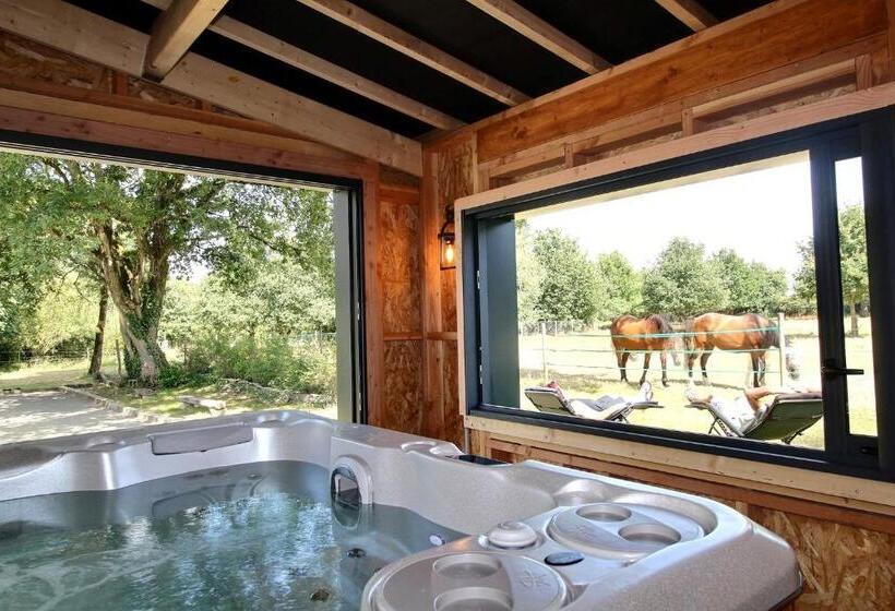 غرفة قياسية مطلّة علي الحديقة, La Longère De La Chevallerais