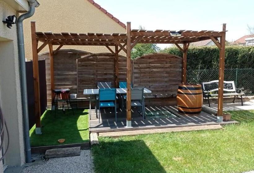 标准间带游泳池, Le Clos Des Genêts