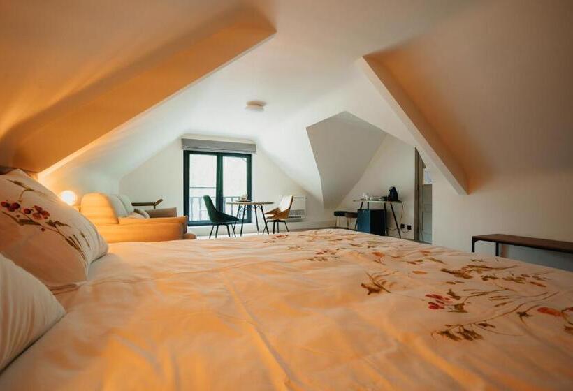 四人标准间, T Wilgenhuys