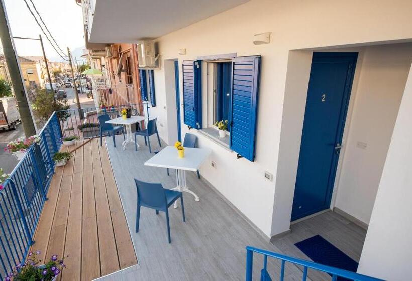 غرفة قياسية, Bed & Blu