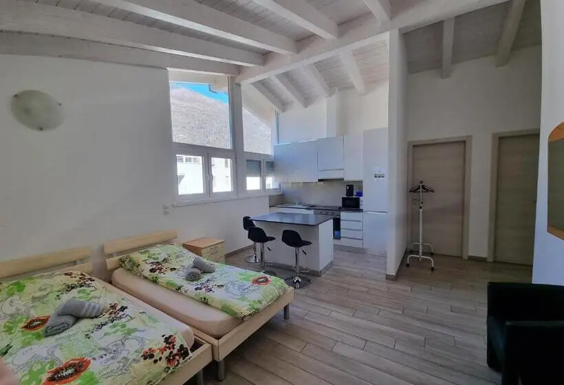スタンダードルーム, Bellinzona Rooms