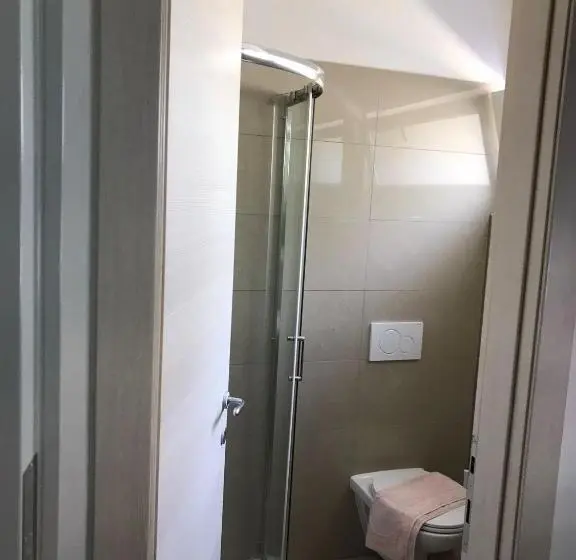 エコノミールーム, Bellinzona Rooms