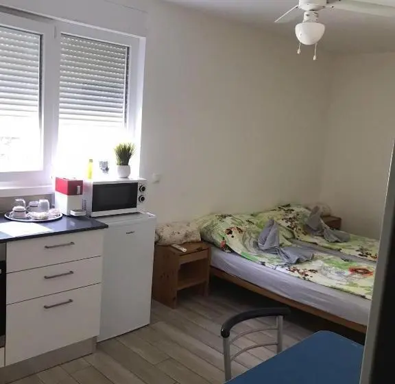 エコノミールーム, Bellinzona Rooms