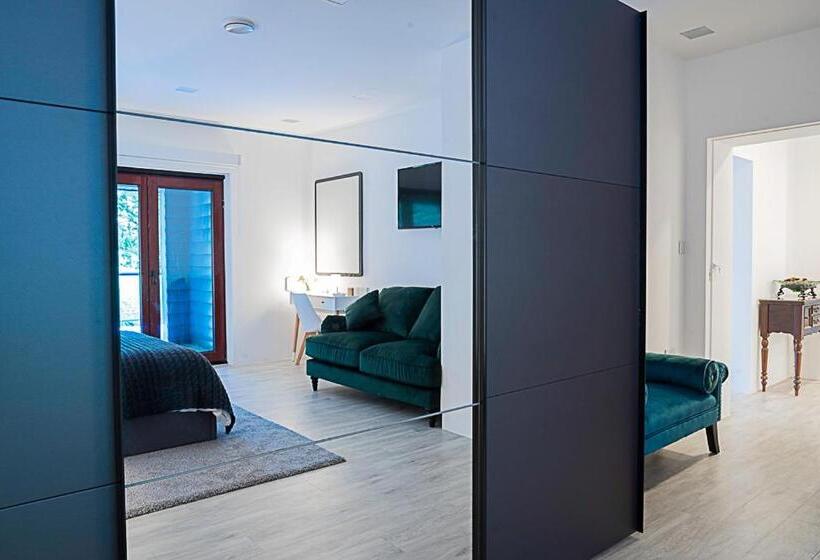 غرفة ديلوكس, Tholt Y Will B&b