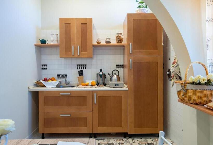 Четырехместный Номер Стандарт, B&b L Abbraccio