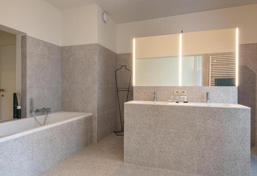 اتاق لوکس با بالکن, Gepetto S Beautiful Stay In The Historic Centre Of Ghent