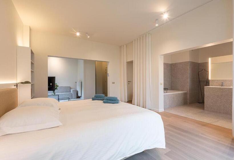 اتاق لوکس با بالکن, Gepetto S Beautiful Stay In The Historic Centre Of Ghent