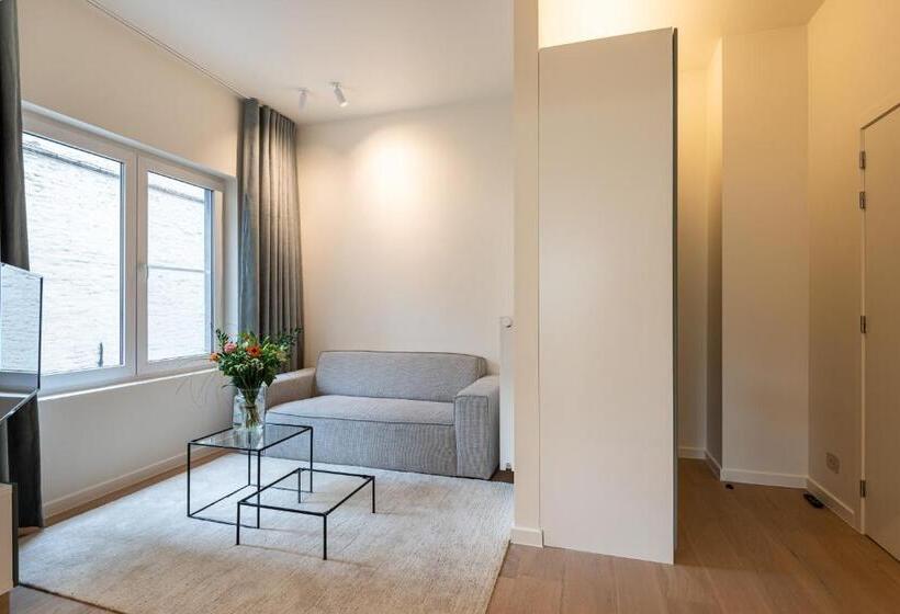 اتاق لوکس با بالکن, Gepetto S Beautiful Stay In The Historic Centre Of Ghent