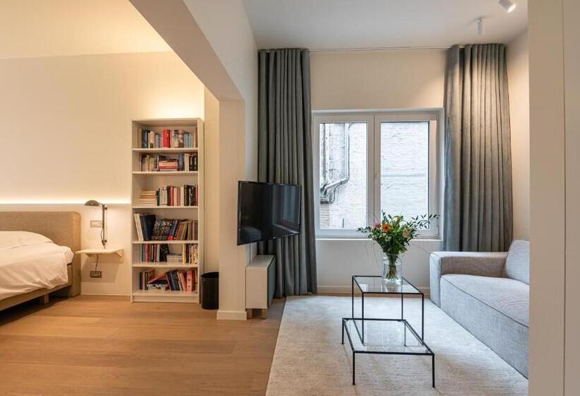 اتاق لوکس با بالکن, Gepetto S Beautiful Stay In The Historic Centre Of Ghent