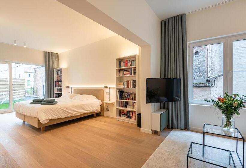 Номер Deluxe с Балконом, Gepetto S   Beautiful Stay In The Historic Centre Of Ghent