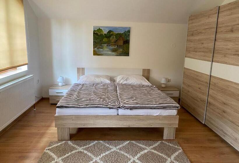 آپارتمان 1 خوابه, Aqua