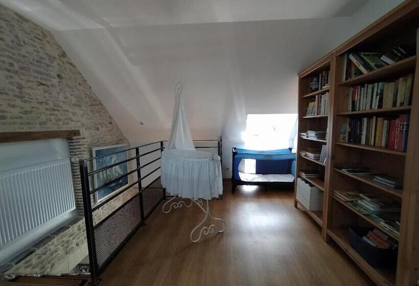 Cameră Familiară, Les Ormeaux