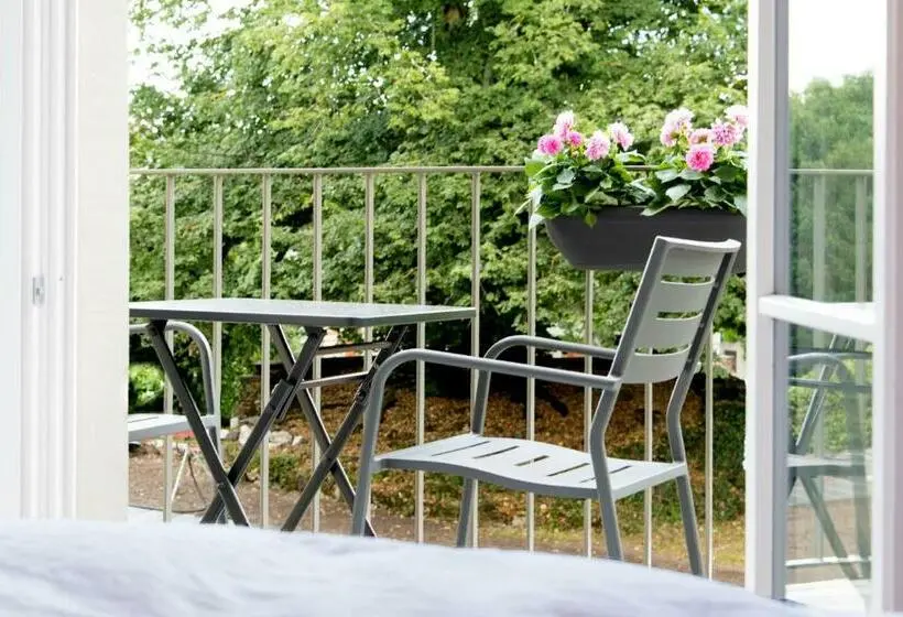 バルコニー付きスタンダードルーム, Haus Am Schlossberg