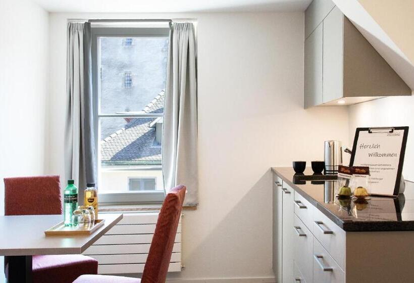 סוויטת ג'וניור, Haus Am Schlossberg