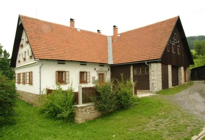 1ベッドルームドゥプレックスアパートメント, Apartmány Chalupa U Floriánka
