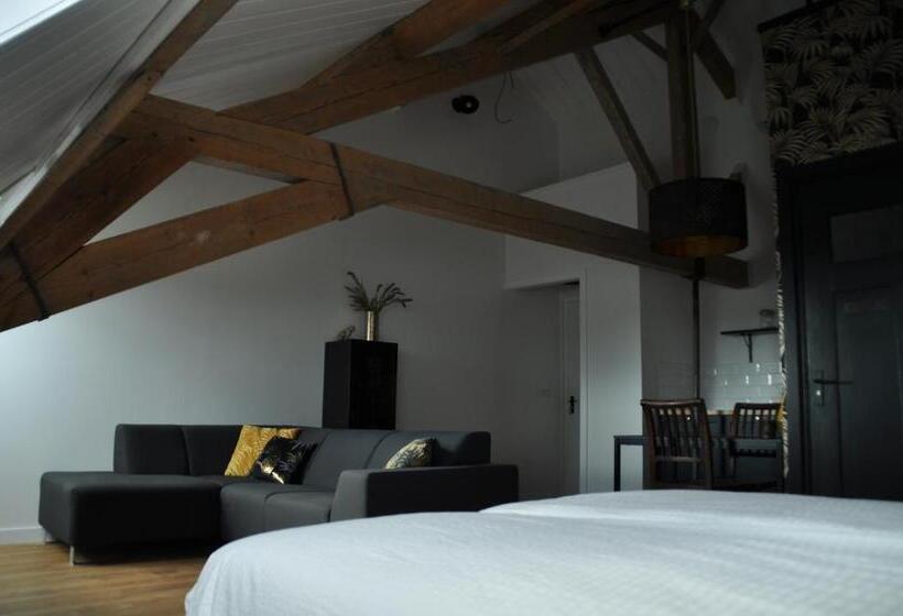 غرفة قياسية, Bed & Brood De Vogelpoel