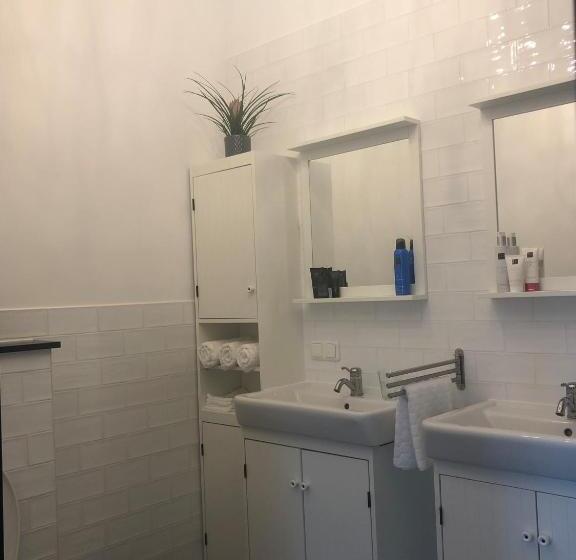 غرفة قياسية, Bed & Brood De Vogelpoel