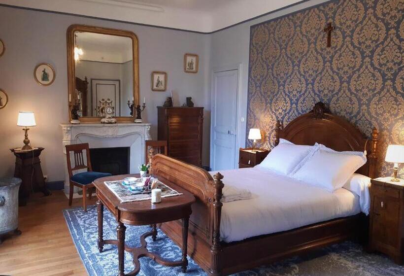 标准房带园景, Château De Mongazon