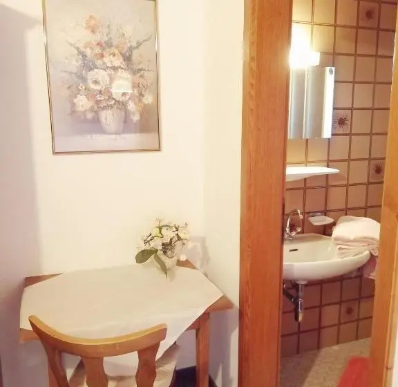 トリプルクラシックルーム, Gästehaus Kössler