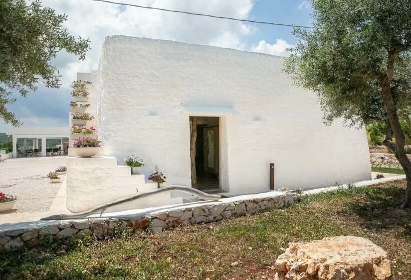 Deluxe Neljän Hengen Huone, Petranima Wellness In Trulli