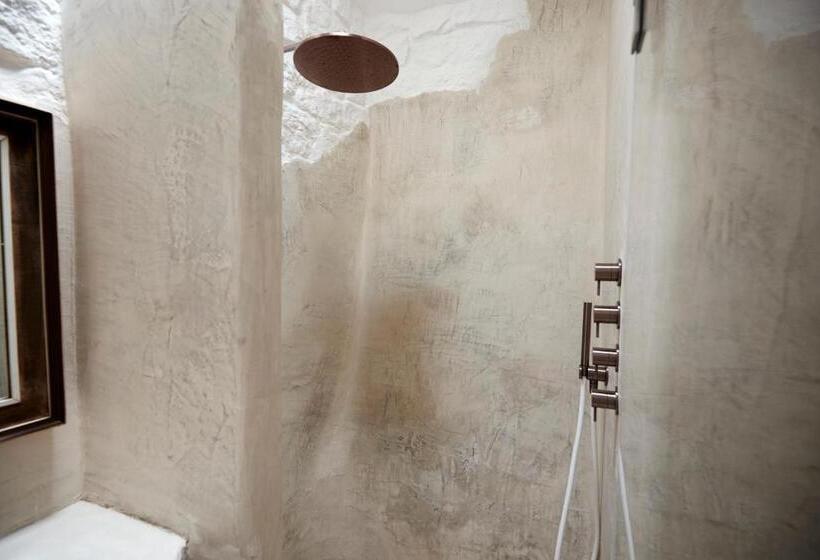 디럭스 룸, Petranima Wellness In Trulli