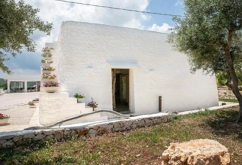 Superior Neljän Hengen Huone, Petranima Wellness In Trulli