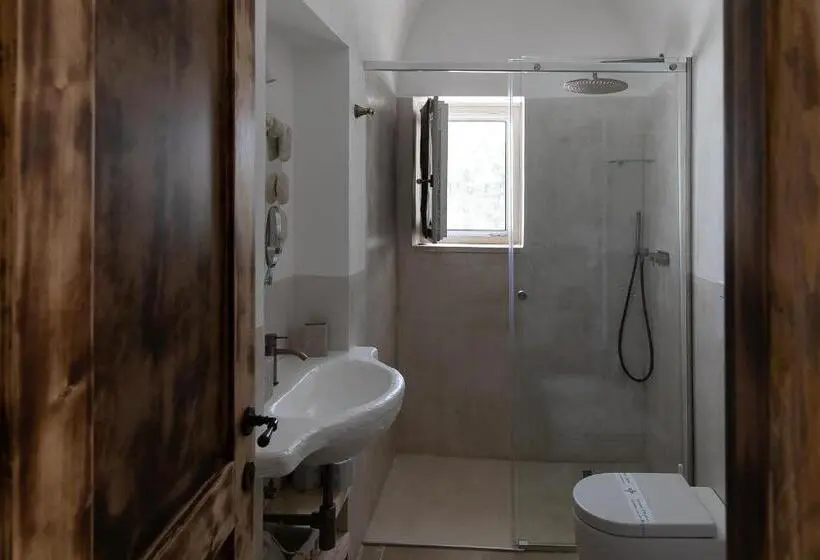 Superior Neljän Hengen Huone, Petranima Wellness In Trulli