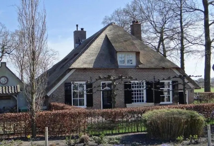 景色の見えるトリプルスタンダードルーム, Bed & Breakfast De Oude Heerd