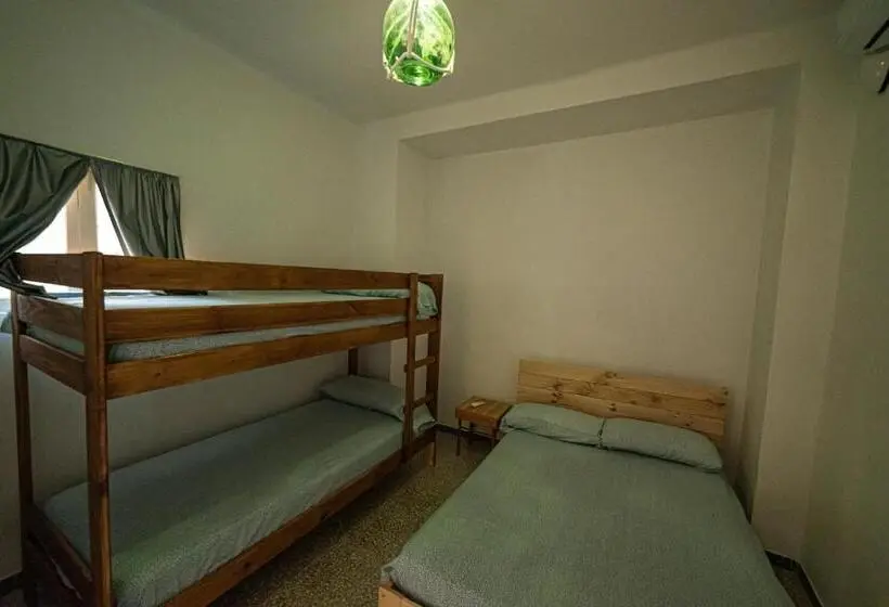 Családi Szoba Közös Fürdővel, Olvera B&b Hostel En Olvera