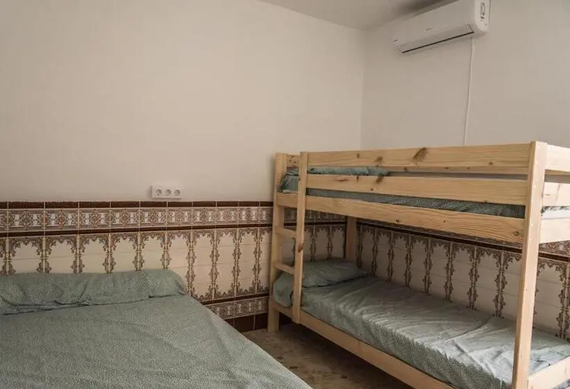 Családi Szoba Közös Fürdővel, Olvera B&b Hostel En Olvera