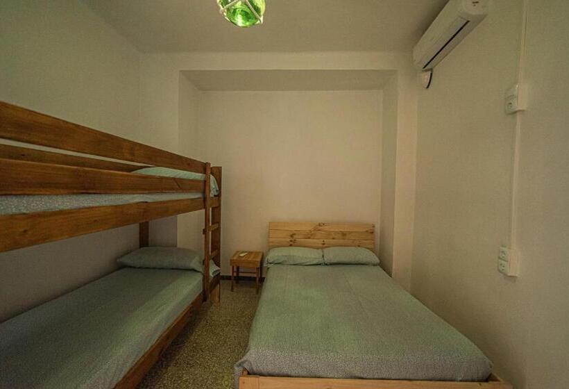 Семейный Номер Совместный Санузел, Olvera B&b Hostel En Olvera