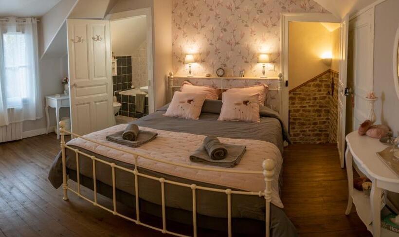 Standard room with outdoor bath, Entre Loire Et Sologne Maison D Hôtes