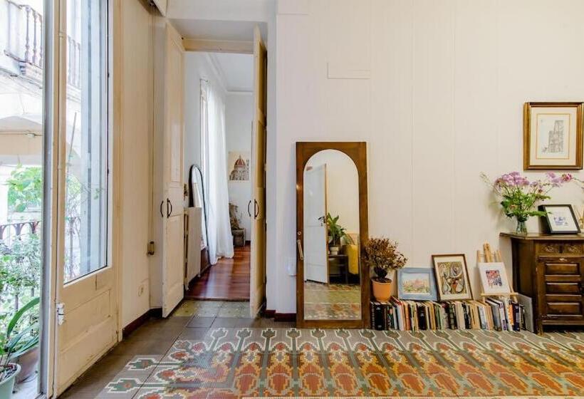 标准间, Habitación En La Rambla