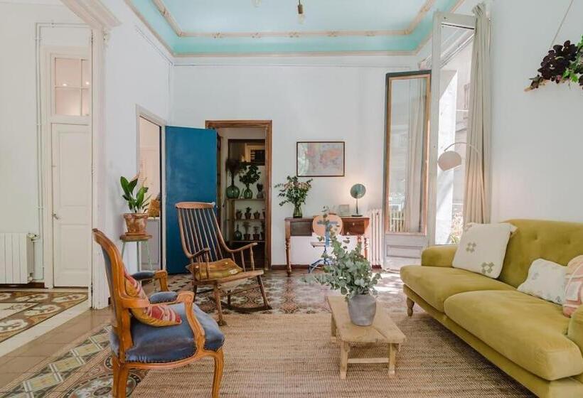 سوییت لوکس, Habitación En La Rambla
