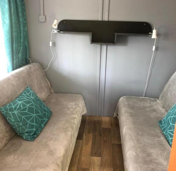 スタンダードバンガロー, Ubytování Pod Haniperkem