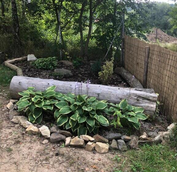 スタンダードバンガロー, Ubytování Pod Haniperkem