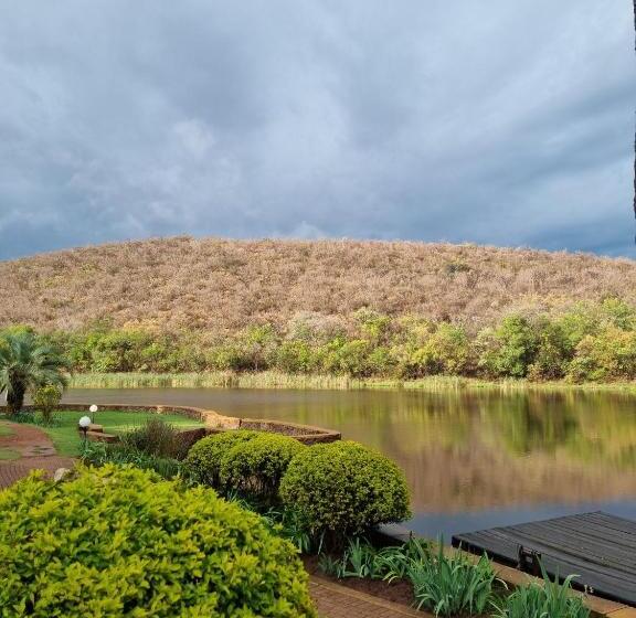 Номер Стандарт, Bass Lake Country Lodge