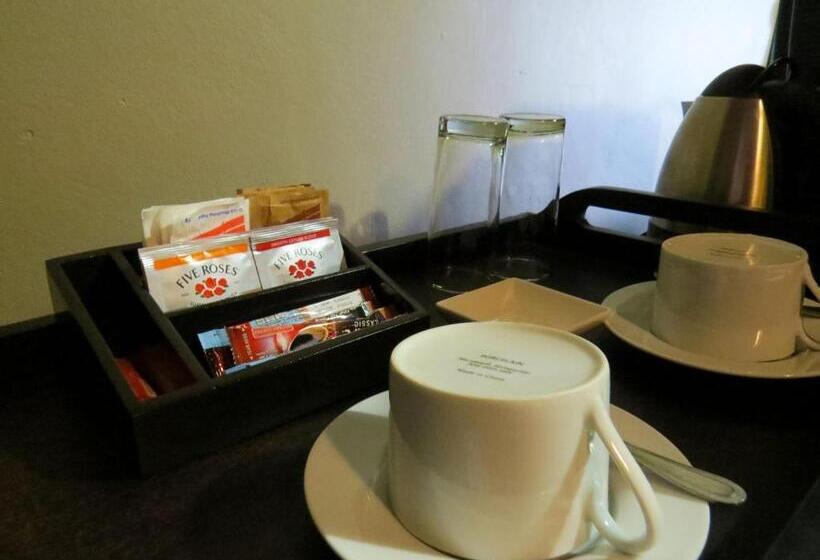 Номер Стандарт, Bass Lake Country Lodge