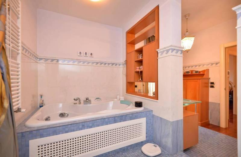 Люкс с гидромассажем, B&b Guarini